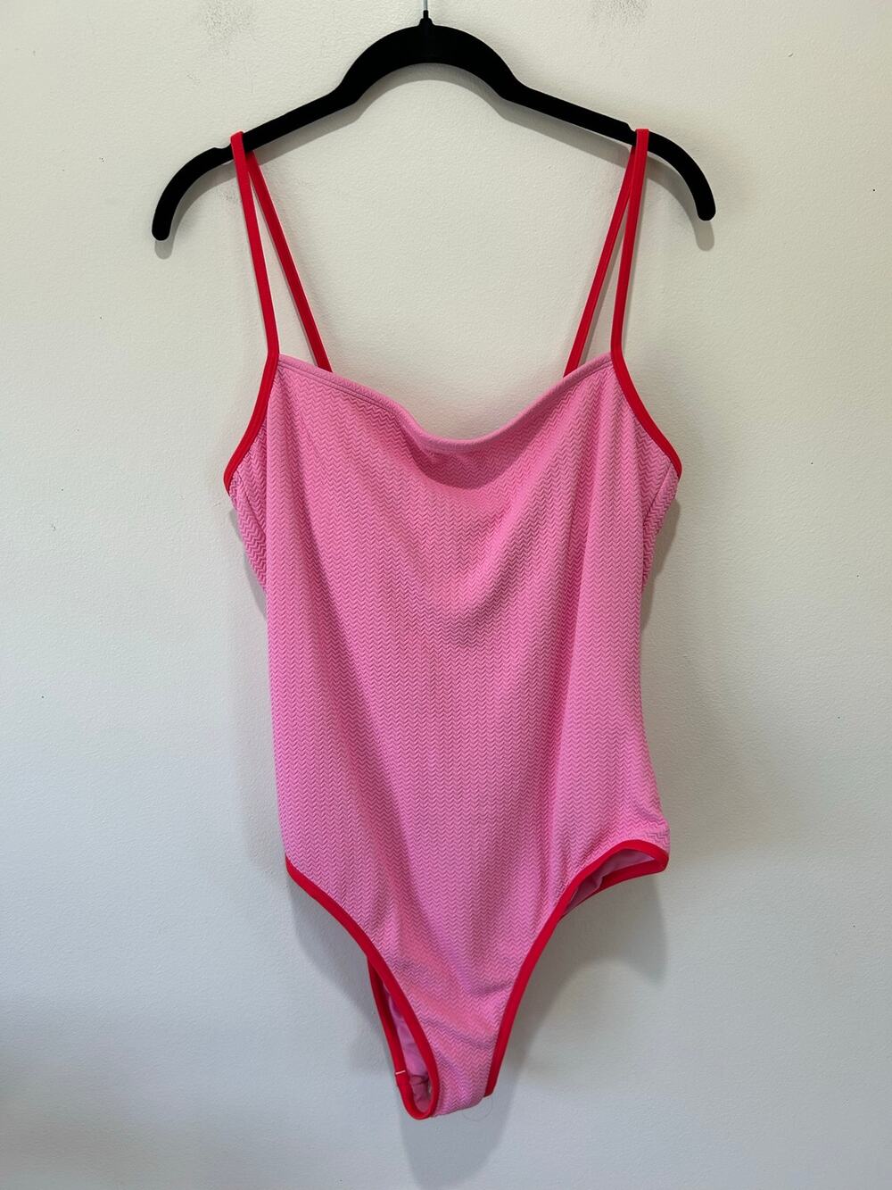 Wild Fable one piece swim suit womens L hot pink red piping resort beach